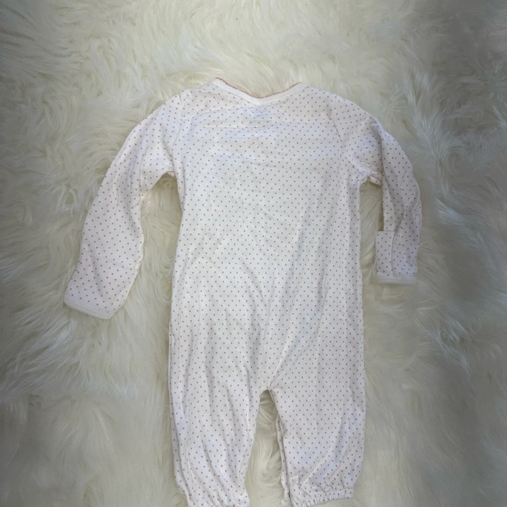 5/$30 Carter’s 3 Months Footless Button Footies​